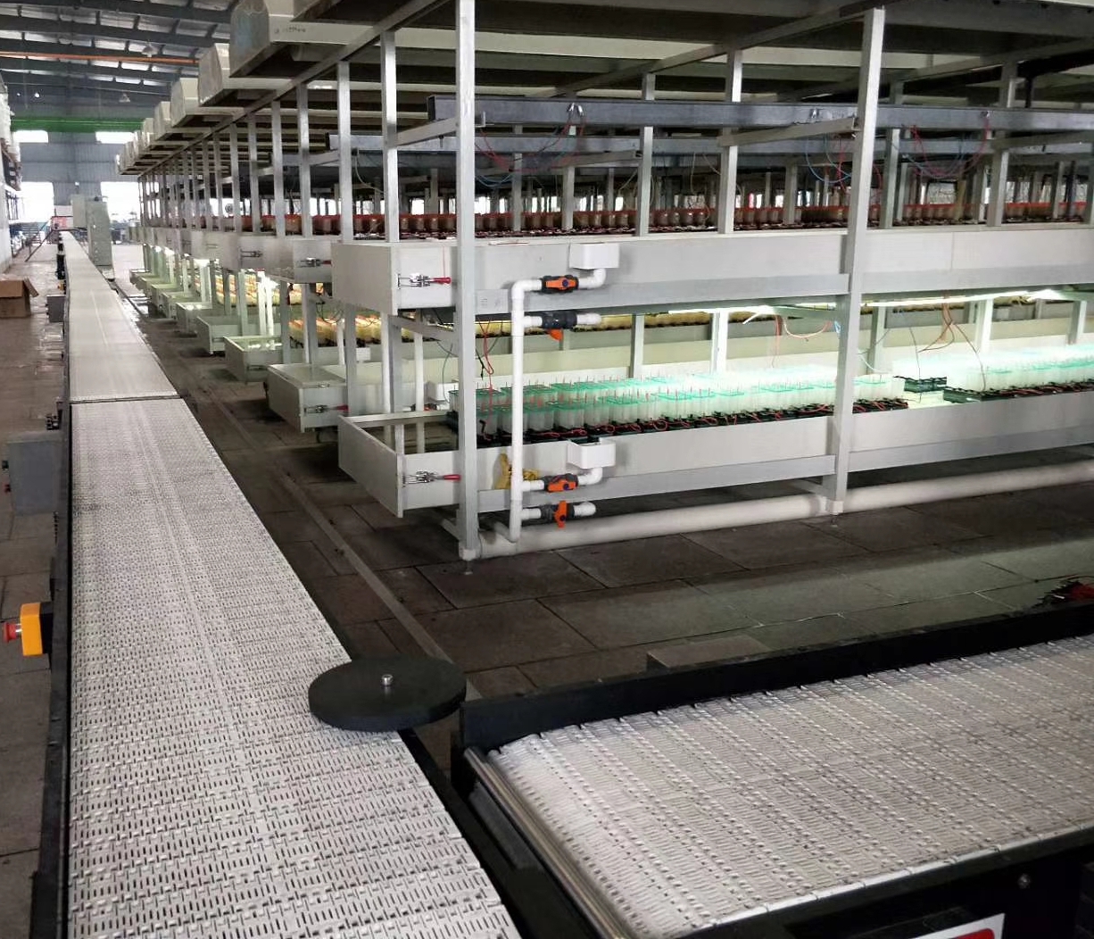 青島帶式輸送機(jī)性能，提升機(jī)廠家，螺旋輸送機(jī)注意事項(xiàng)，皮帶輸送線的應(yīng)用，刮板輸送機(jī)什么行業(yè)使用，鏈板式輸送機(jī)在工業(yè)的使用，礦用青島膠帶輸送機(jī)，螺旋式輸送機(jī)垃圾處理，鏈條輸送機(jī)承載.jpg